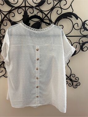 White Swiss Dot Button-Back Lace Sleeve Women's Top